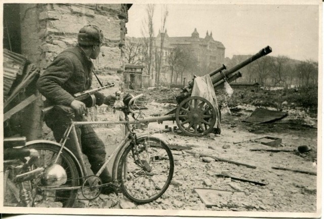 Великая Отечественная в фотографиях - 24