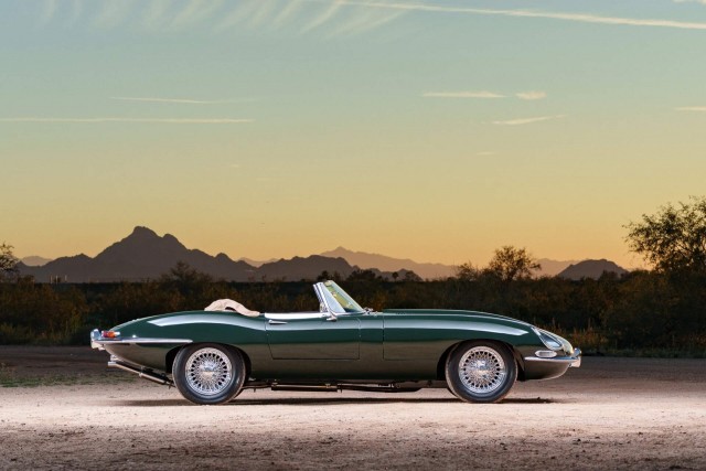 1966 Jaguar E-Type Roadster. Автопятница №153.