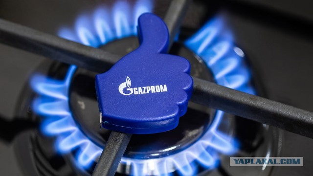 "Газпром" повысил цены на газовых заправках на 8%