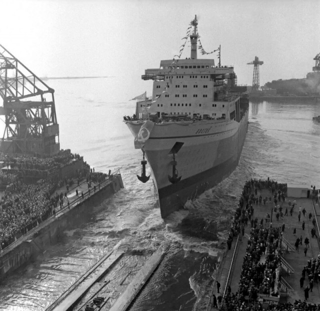 Фотографии из прошлого нашей страны – 103