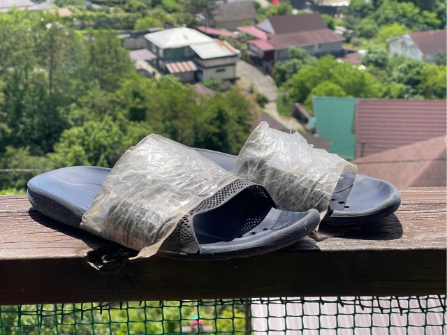 Шлёпанцы, которые видели слишком много