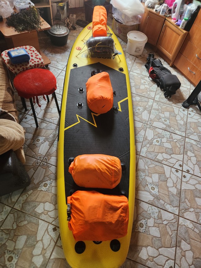 Алаколь. Всё включено отдыхать хорошо, а дикарями лучше