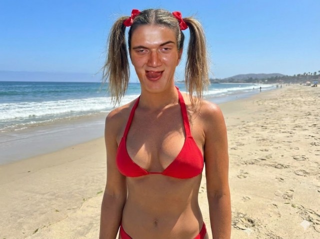 Дама раскрывает секрет молодости