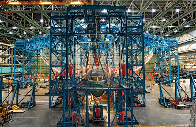 Почему не падает вертолёт?