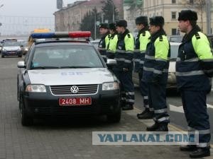 Инспектор ГАИ заставил пьяного водителя...