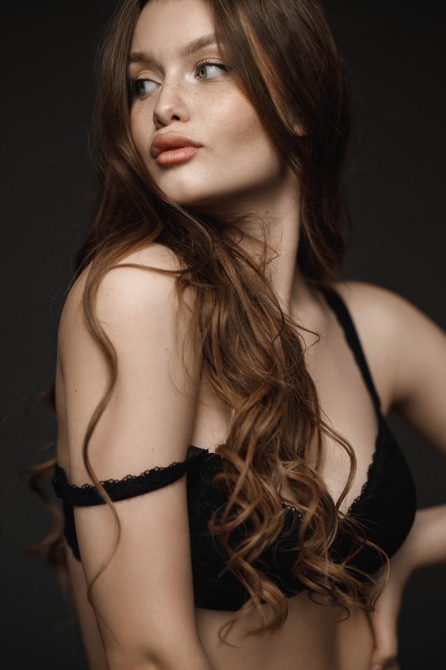 Девчата для Тонуса - 118