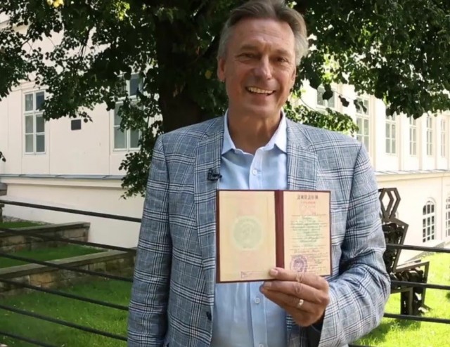 Звезда одного фильма: как красавец из 'Принцессы цирка' исчез навсегда