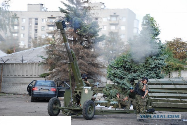 Зачистка аэропорта от войск украинских ВС