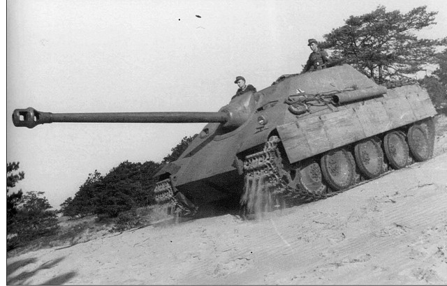 СУ-100 или Jagdpanther: лучшая противотанковая САУ Второй мировой?