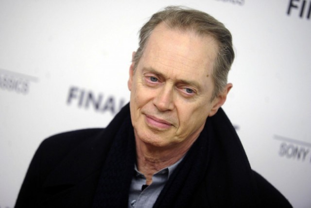 Стеснительный пожарный и сын мусорщика. 10 фактов о Стиве Бушеми