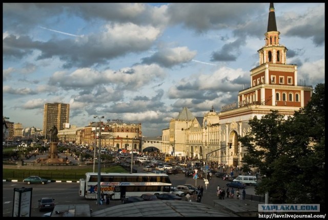 Из Москвы в Москву на электричке