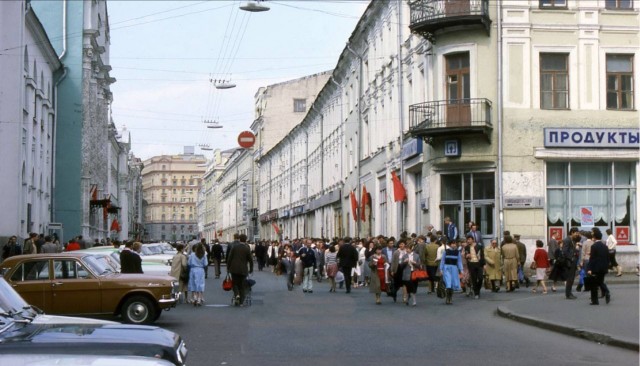 Такой мне запомнилась Москва 1980-х и такими эти места увидел сейчас