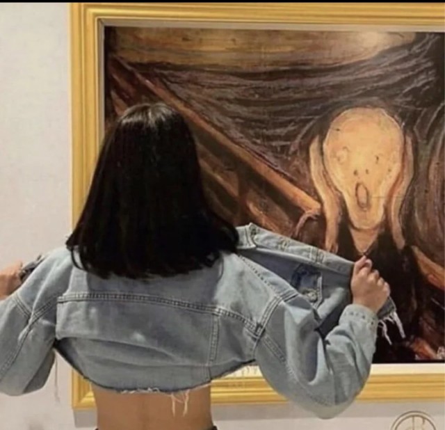 *Зачёркнуто*