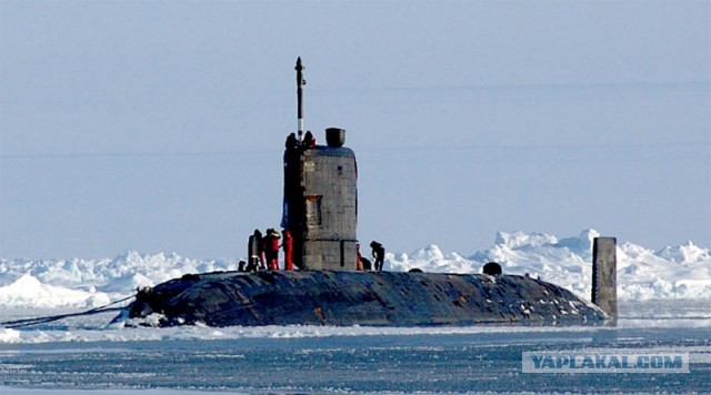 В ходе поиска российской АПЛ британская субмарина протаранила фрегат Королевских ВМС