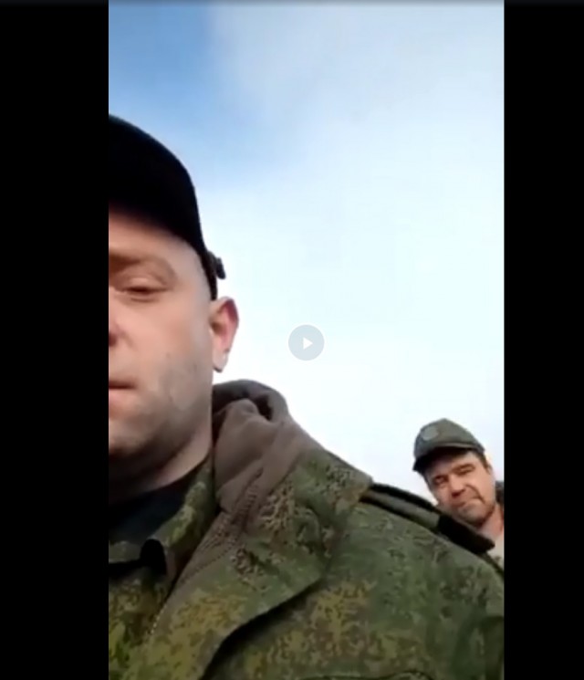 Даже стрелять не обучали