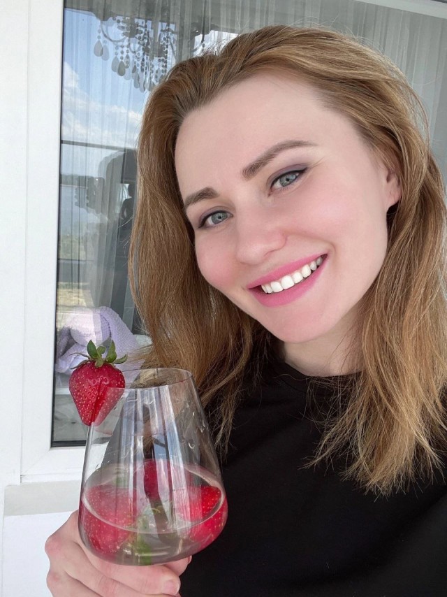 Звезда Волгограда, та самая Света вышла на связь и написала обращение