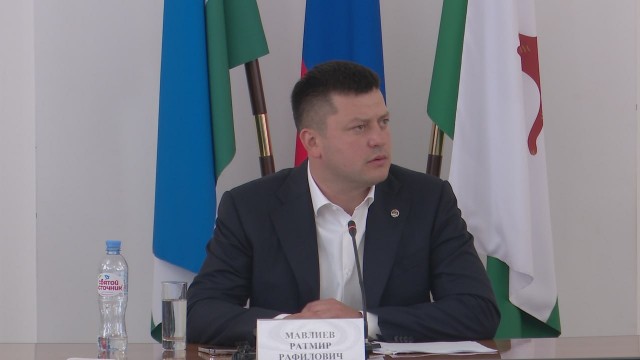 Мэр Уфы определил, кто будет вести его страницы в «Одноклассниках» и «ВКонтакте»