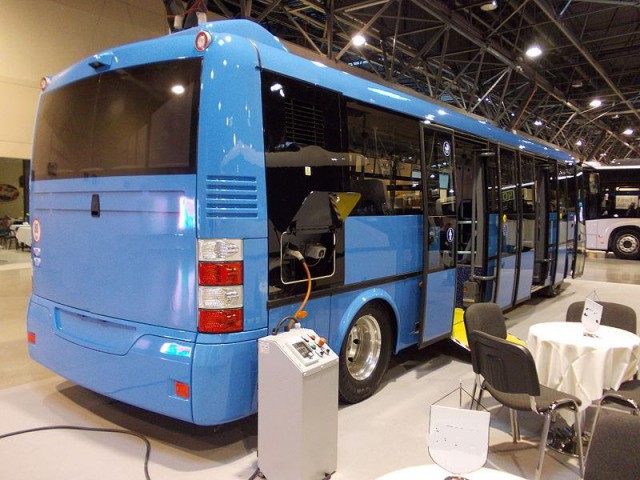 Игра на ЯПе: Угадай АВТО-8