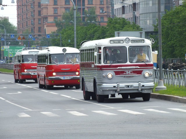 II Петербургский парад ретро-транспорта