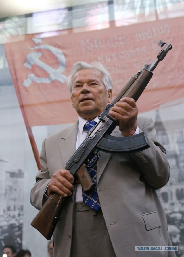 И еще про памятник Михаилу Калашникову