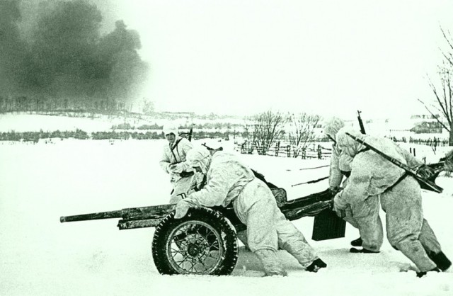 "Боги войны" - Советская артиллерия в годы Великой Отечественной войны
