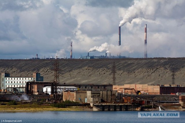 За Полярным кругом. Норильск. Тундра.