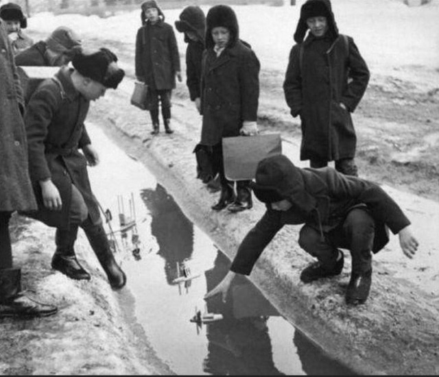 Пятничная ностальгия, когда строили светлое будущее!