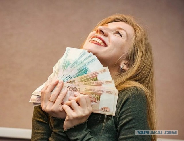 Откуда в России взялся фееричный рост зарплат: сложили зарплаты мобилизованных и контрактников?