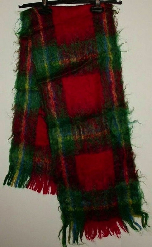 Есть че вспомнить? Баяны из прошлого в беспорядочном времени