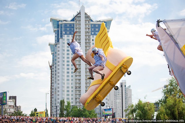 "Кузькина мать" и Red Bull Flugtag 2010