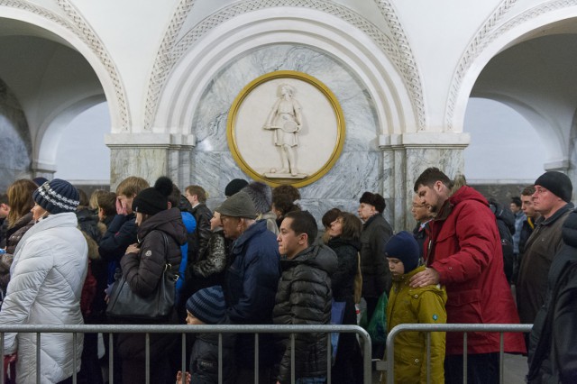 Один будний день из жизни московского метро