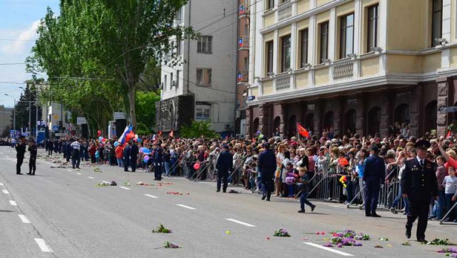 Парад Победы в Донецке