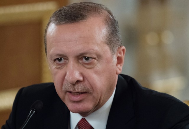 Эрдоган сообщил о доказательствах поддержки боевиков ИГ коалицией во главе с США