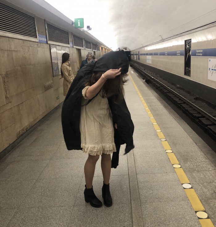 Свежая подборка катастрофических модников из нашего метро