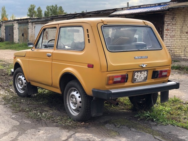 АвтоВАЗ показал финальный вариант «спортивной» Нивы: в Lada Niva Sport добавили пластиковые накладки, дисковые тормоза и шноркель