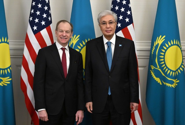 Неопознанный лайнер из США пересёк границу России