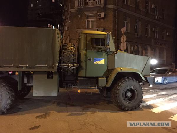 Нацгвардия и СБУ получили приказ разоружить