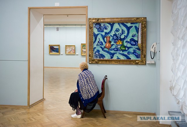 Так жить нельзя: дворец на парковке за МИЛЛИАРД рублей
