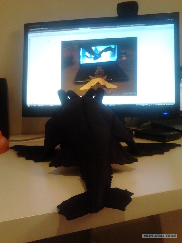 Я похожа на дракончика? а так?