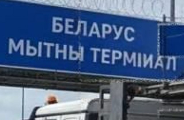 Россиянина развели на 3,3 млн рублей с помощью ИИ-фото при покупке авто из Европы