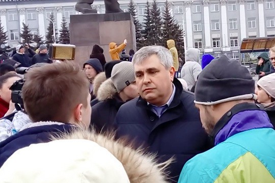 Вице-губернатор Кузбасса назвал траурный митинг в Кемерове спланированной акцией по дискредитации власти