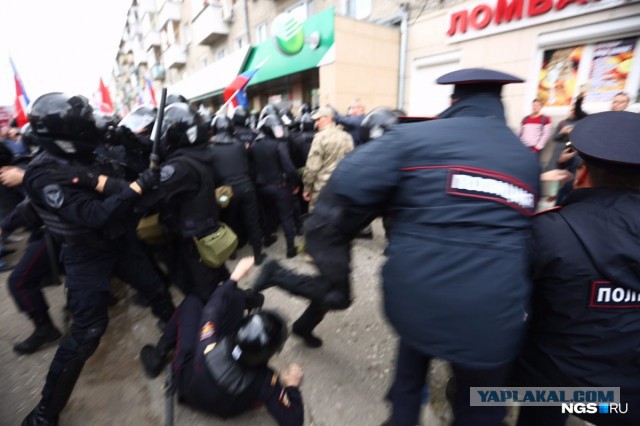 Красноярцы вышли на несогласованную акцию протеста против пенсионной реформы