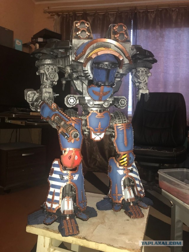 Warlord Titan. Сервиторим потихоньку
