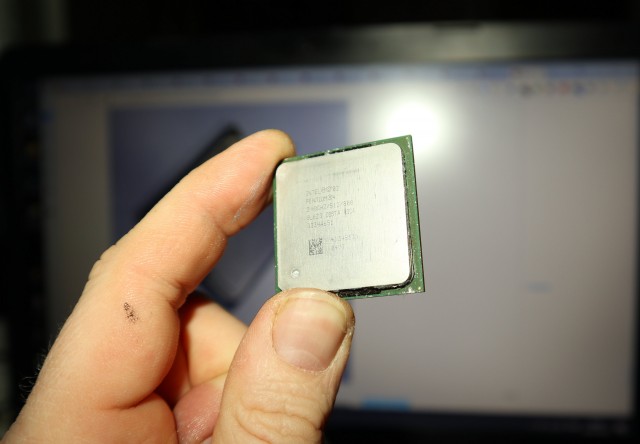 Pentium 4 жил, жив и будет жить! На Авито появились объявления о продаже компьютеров на базе этого легендарного процессора