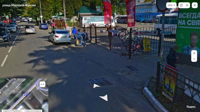Герои носят не плащи, а розовые кофты