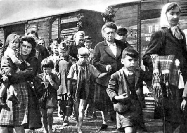 «Дойчланд, Дойчланд убер аллес» и Сыроватка