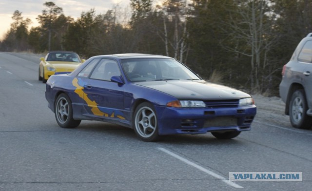 Nissan GT-R R32: высокотехнологичная 25лет ракета