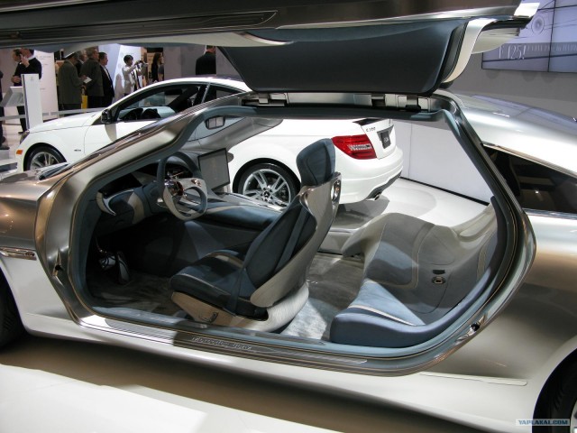 Назад в будущее! DMC DeLorean