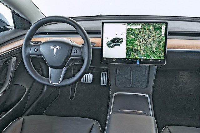 Почему одни коробки-автомат переключаются зигзагом, а другие - по прямой: что лучше