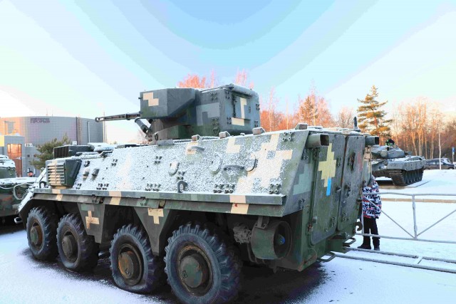 Выставка украинской техники в городе на Неве